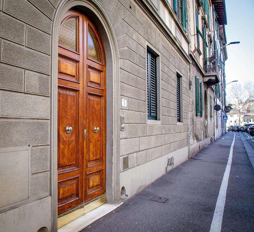 Wall Up Apartment Firenze Bagian luar foto