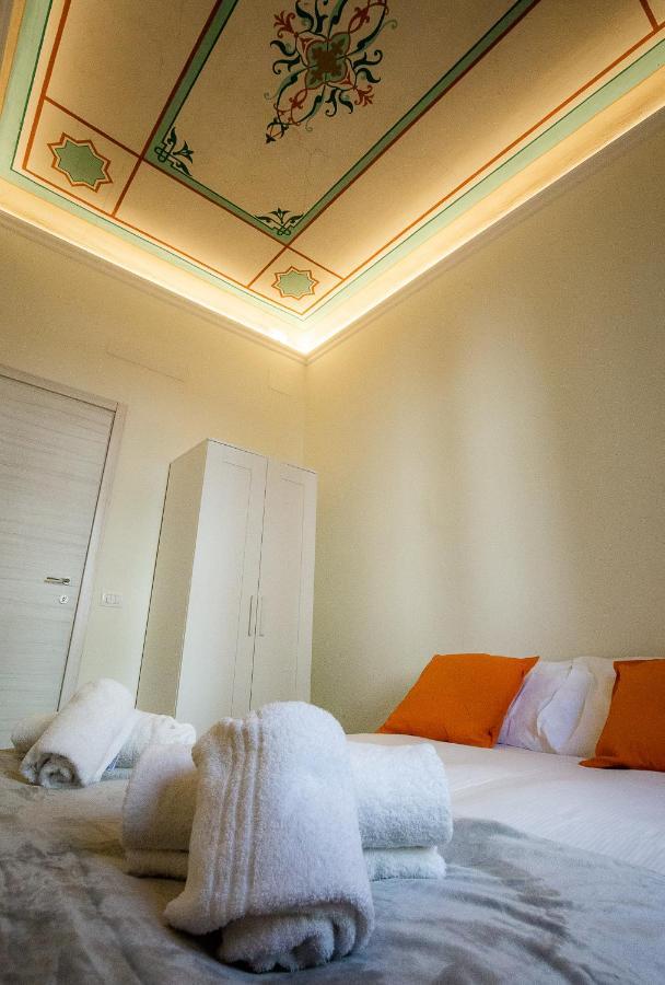 Wall Up Apartment Firenze Bagian luar foto